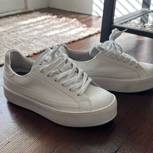 Sans Matin The LALA Sneaker